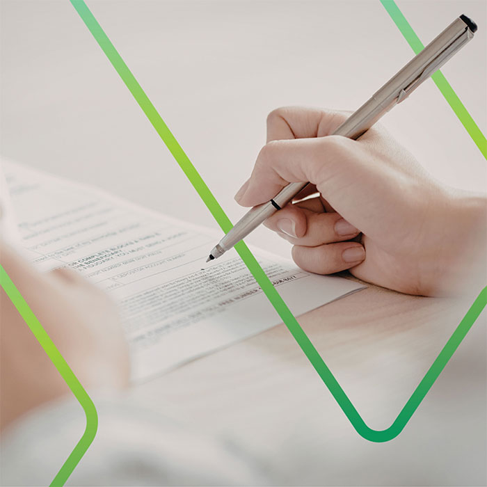 The Manufacturing Contract Mistakes That Derail Medical Device Projects (And How to Avoid Them)